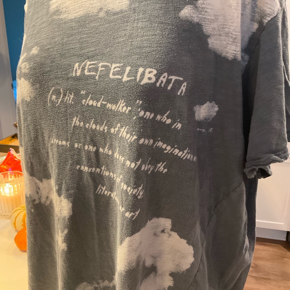 Nefelibata Magnolia Pearl Cloud Walker T-shirt